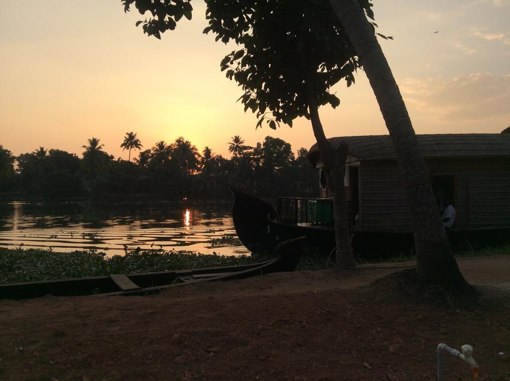 Ayana'S Homestay Alappuzha Екстер'єр фото